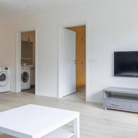 Cozy Apartment In アークレイリ エクステリア 写真